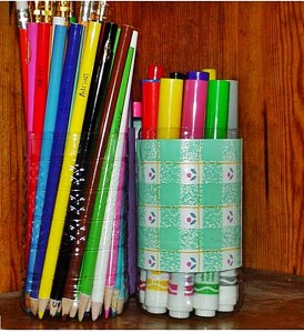 reuse-plastic-bottle-pencil-holder